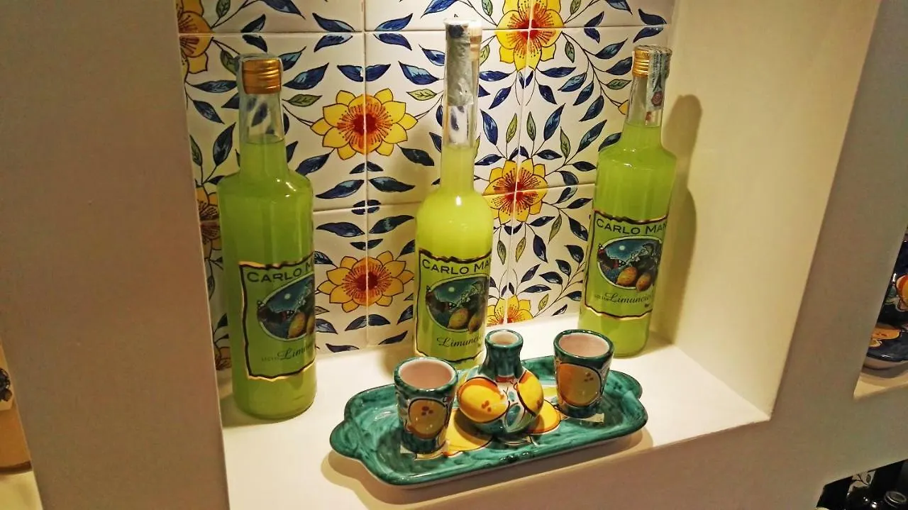 Bed and Breakfast Agora' Dei Mille à Naples Italie