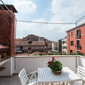 Savoia & Jolanda 2 , Venise Italie