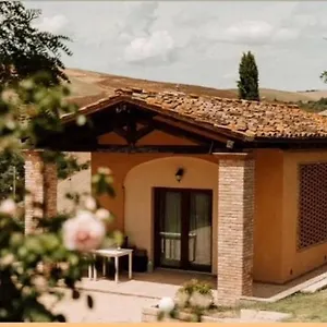 agriturismo-podere-campaini.it-tuscanyhotel.com/