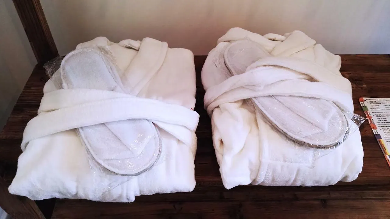 Agora' Dei Mille Bed & Breakfast Naples 0*,  Italy